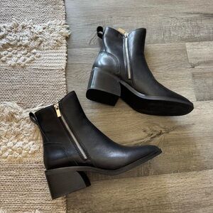 BRAND NEW Genuine Leather Steve Madden Boots 💥